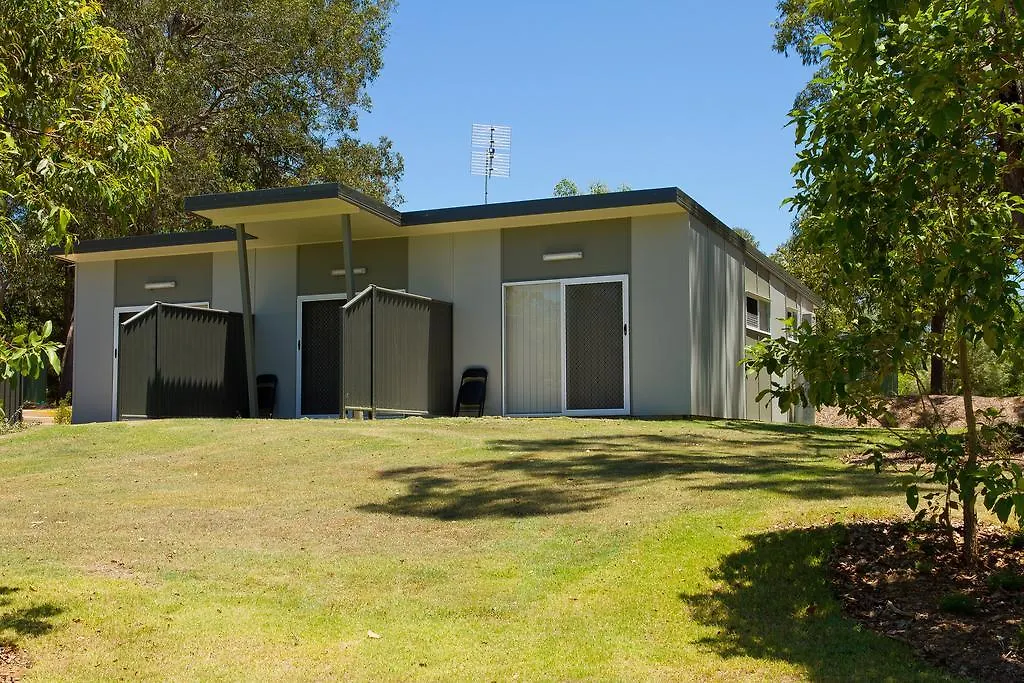 Farm stay Honeybee Wellness Resort Kandanga Australia